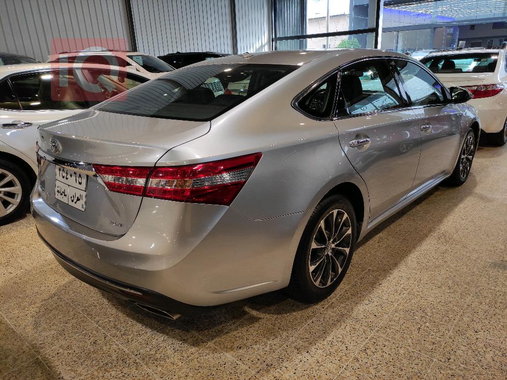 Toyota Avalon